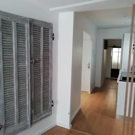 Les Halles Apartament *